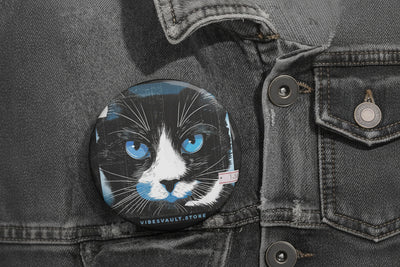 Black Halloween Cat with Blue Eyes Badge Pin Button - Fall Halloween 2026