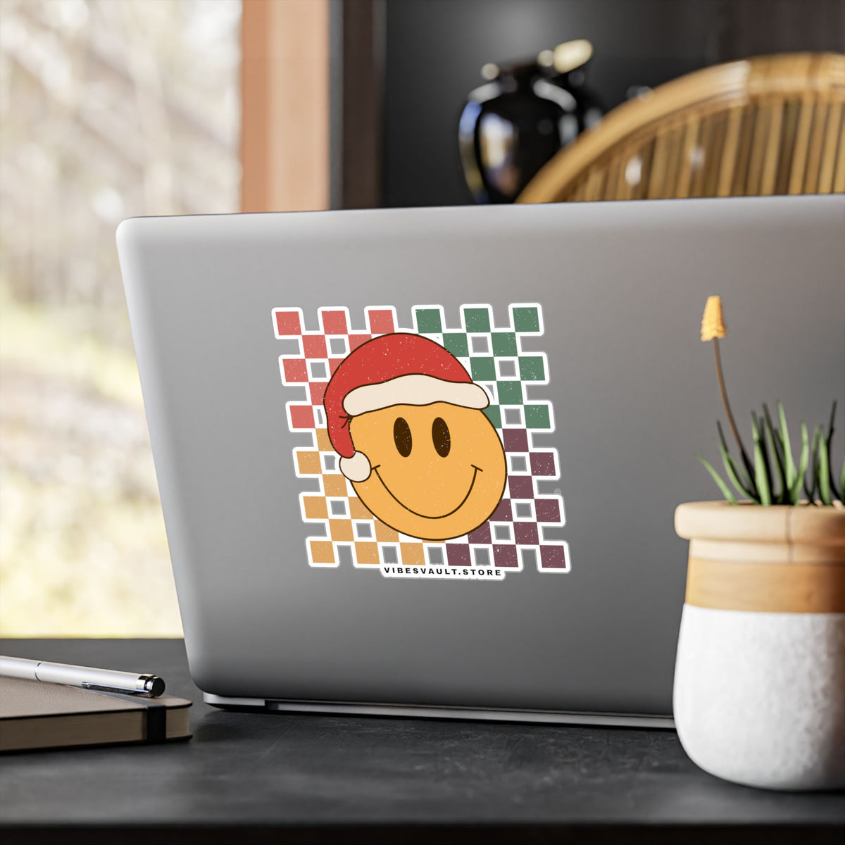 Christmas Smile Sticker — Retro Smiley Face Kiss-Cut Vinyl Decal