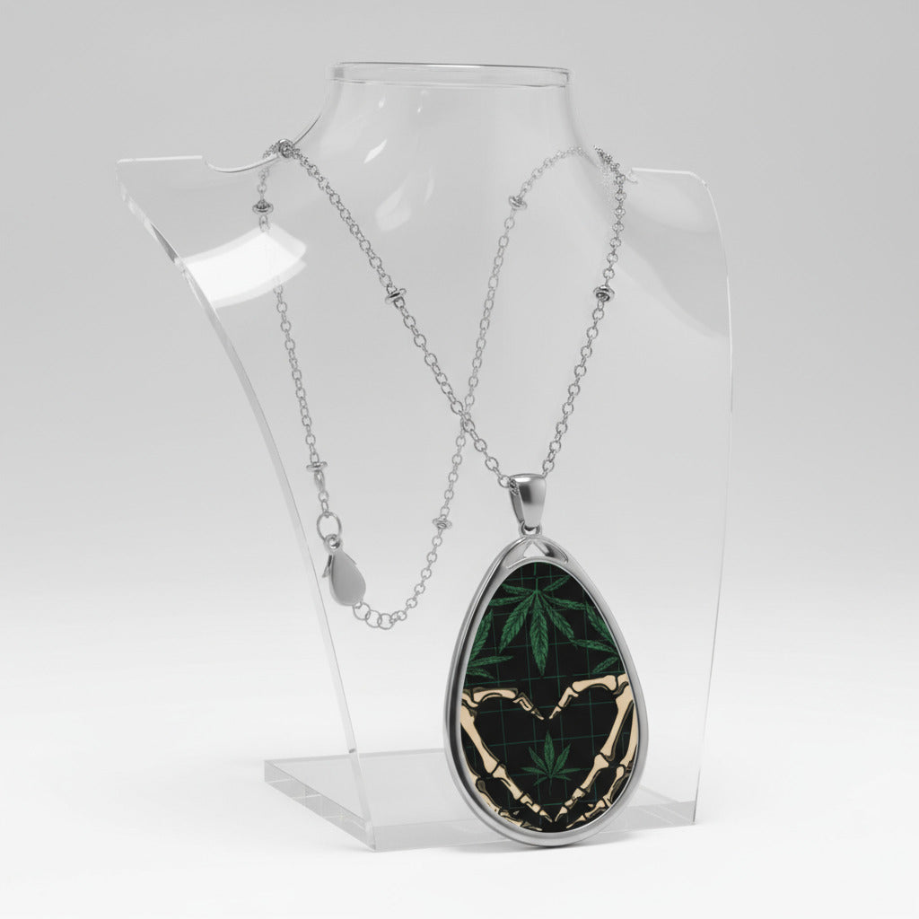 Stoner Love Necklace - Cannabis Culture