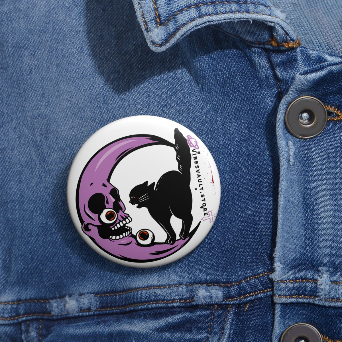 Moon and Black Cat Pin Badge - Purple Crescent Moon - Fall Halloween 2026